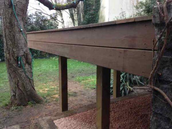 Terrasse en bois sur pilotis Paris