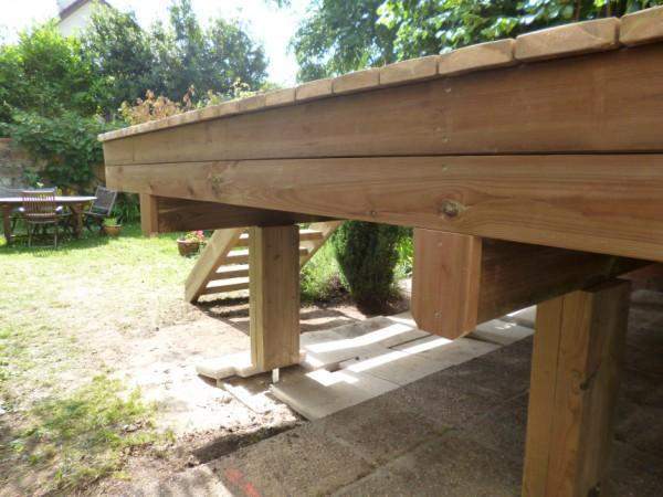 Réalisation de terrasses en bois sur pilotis à Paris
