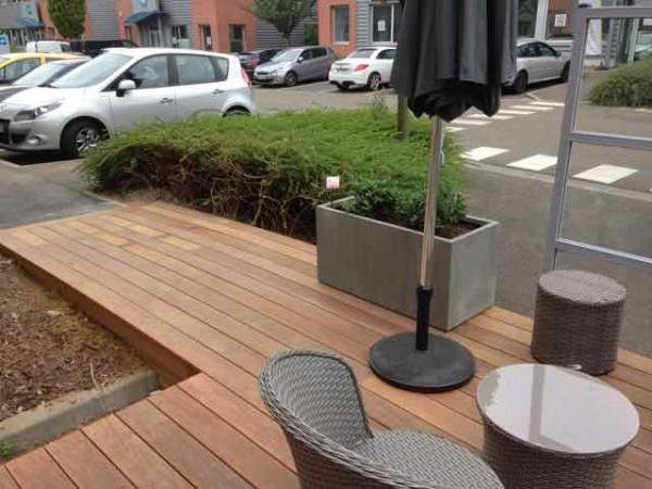 Des professionnels de l’aménagement extérieur en bois à Paris