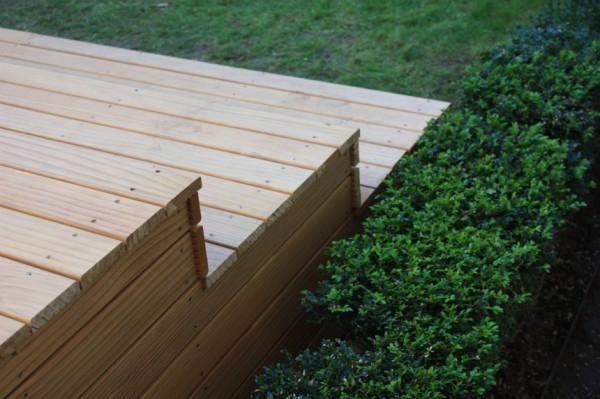 Atelier de fabrication de lames de terrasses en bois à Paris