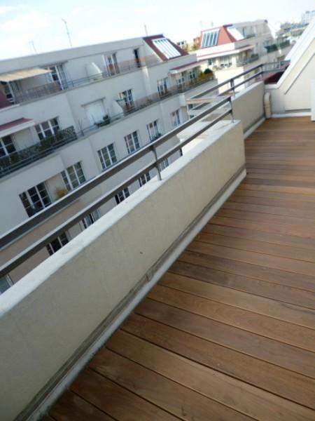 Tous travaux d’aménagement de balcons en bois à Paris