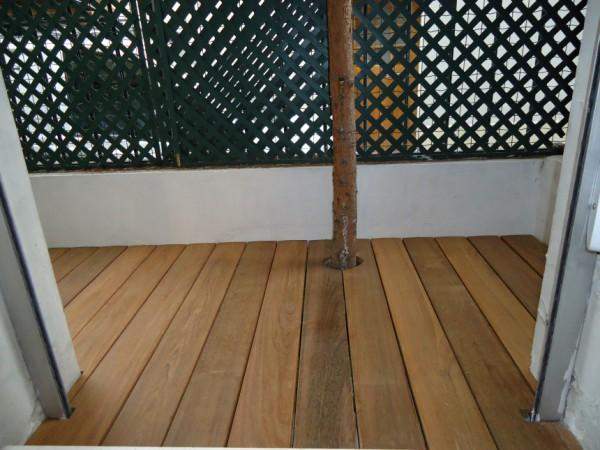 Atelier de fabrication de lames de terrasses en bois à Paris