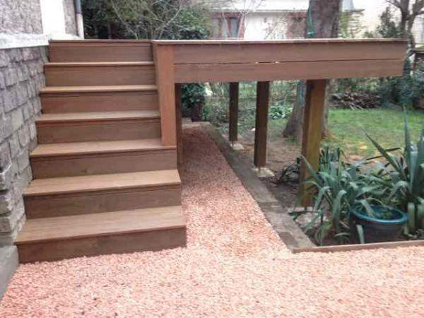 Réalisation de terrasses en bois sur pilotis à Paris