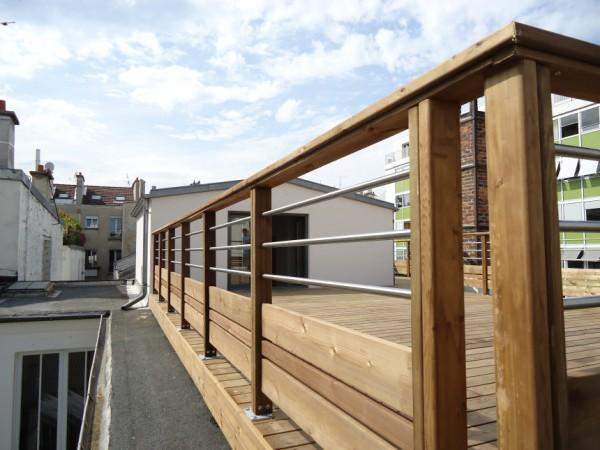 Tous travaux d’aménagement de balcons en bois à Paris