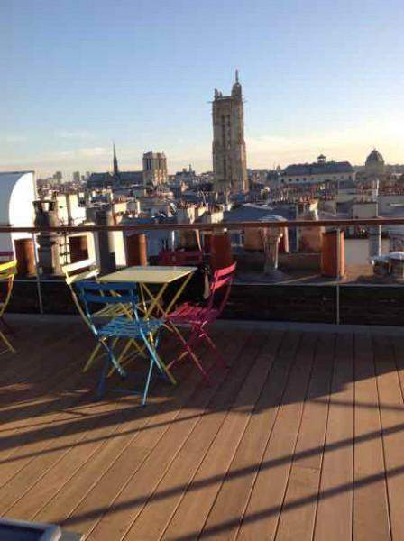 Tous travaux d’aménagement de balcons en bois à Paris