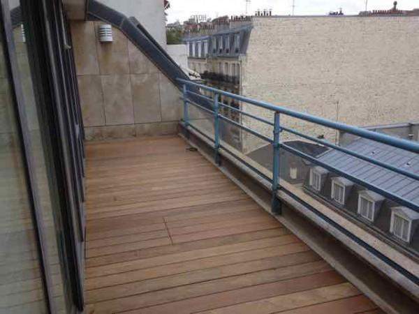 Tous travaux d’aménagement de balcons en bois à Paris