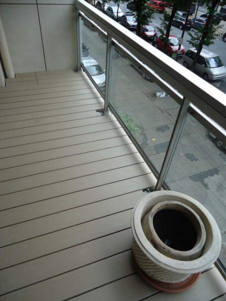 Tous travaux d’aménagement de balcons en bois à Paris