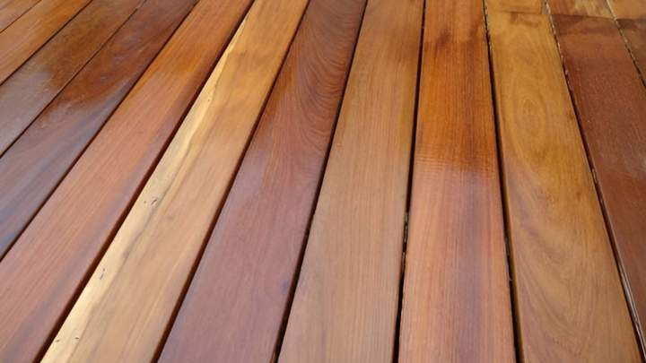 Construction de terrasse en bois exotique Paris