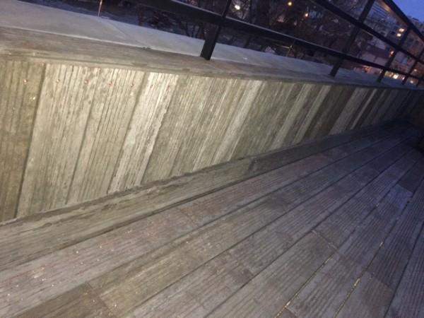Aménagement de balcons en bois Paris