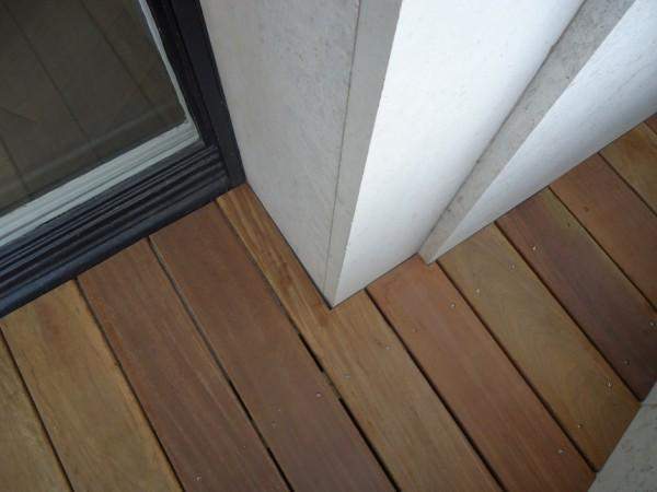 Tous travaux d’aménagement de balcons en bois à Paris