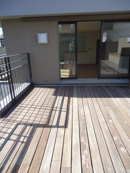 Tous travaux d’aménagement de balcons en bois à Paris