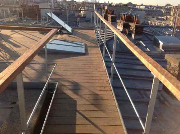 Aménagement de balcons en bois Paris